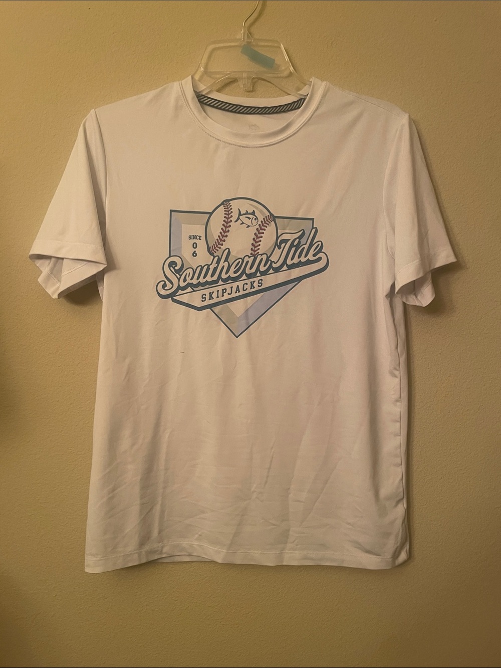 Boys Southern Tide White Graphic Short-Sleeve Tee with Blue youth xl